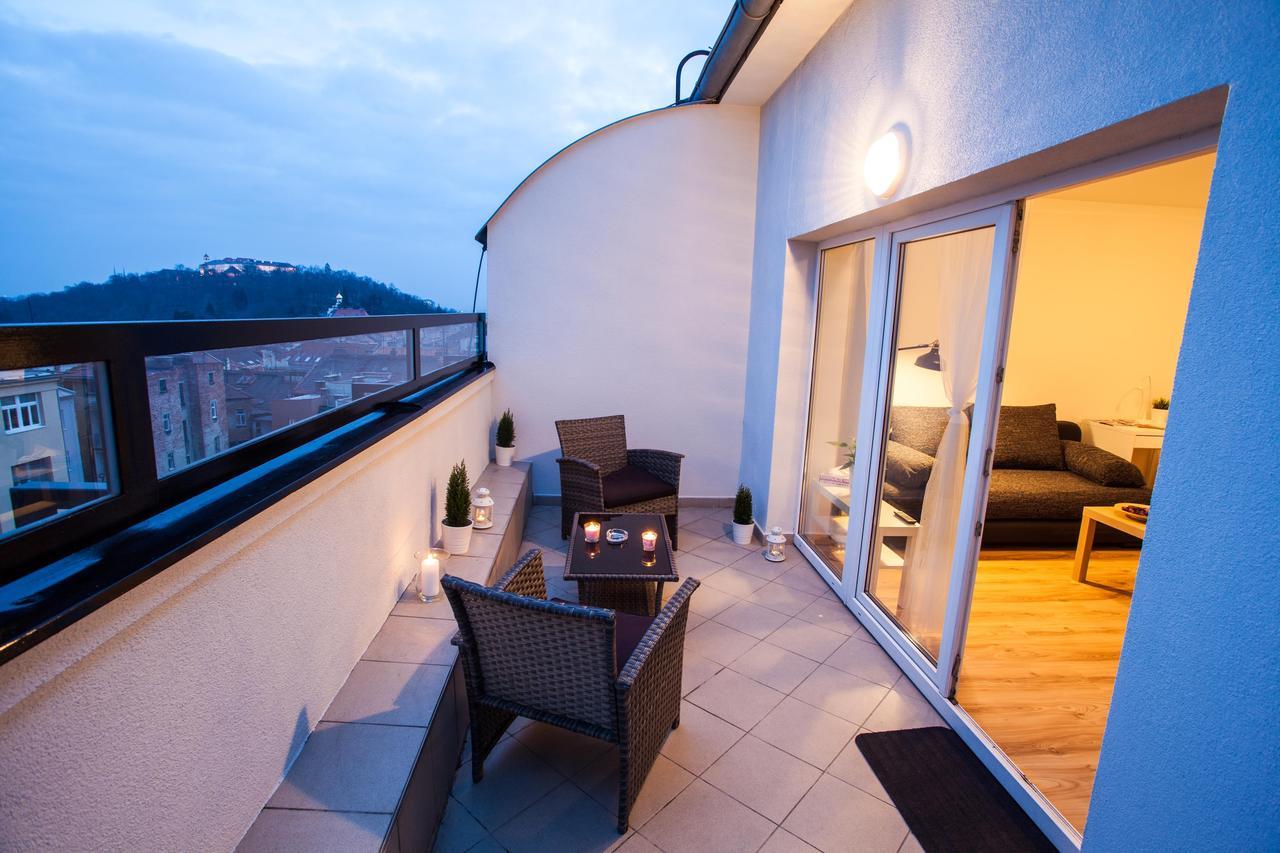 Haas Apartments Stojanova With Parking Brno Exteriör bild